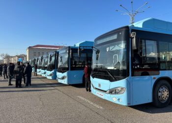 Таразға 24 су жаңа қоғамдық көлік жеткізілді