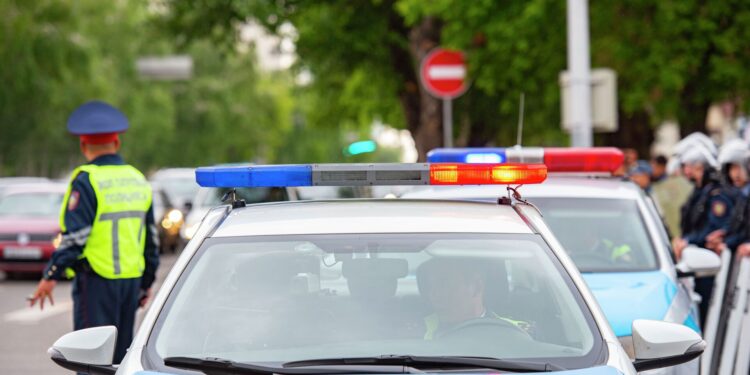 Жол қозғалысы ережелерін бұзушыларды полицейлер әлеуметтік желілер арқылы анықтауда