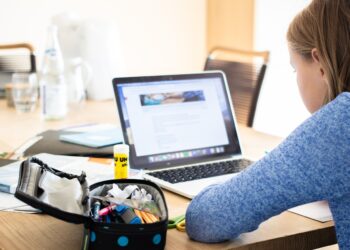 Су тасқыны болған өңірлерде оқушылар онлайн форматта оқиды