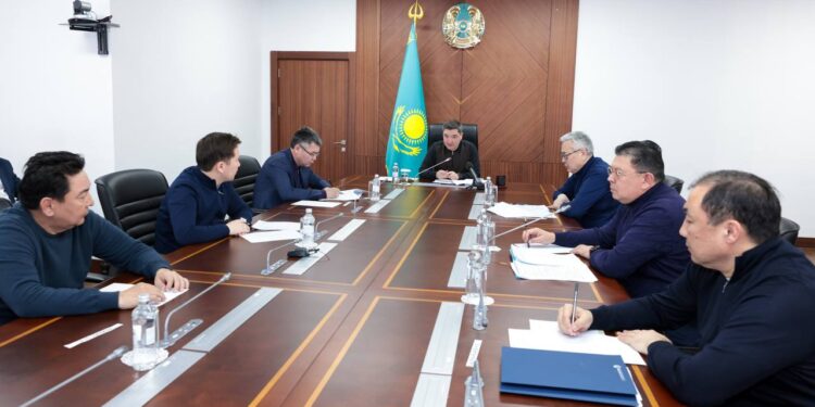 БЕКТЕНОВ АТЫРАУДА ШТАБ ОТЫРЫСЫН ӨТКІЗДІ