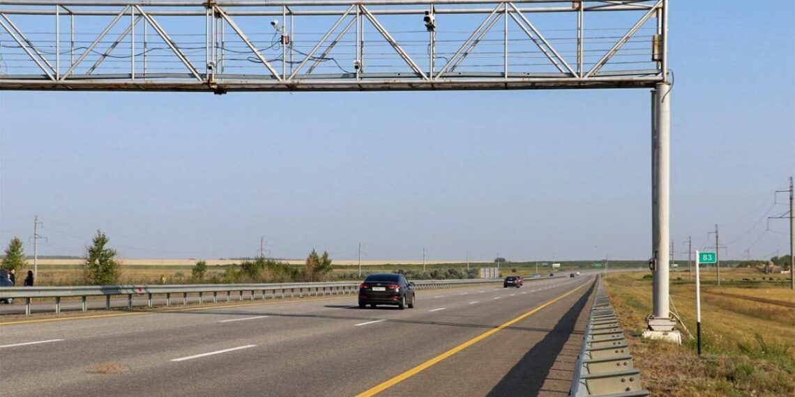 ҚазАвтоЖол: Ақылы жолдар гуманитарлық жүктерге тегін болады