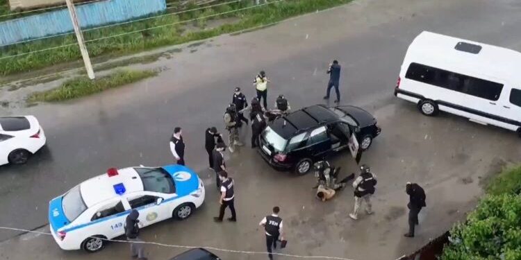 Таразда есірткі сатушылардан 5,5 млн теңгеге мефедрон тәркіленді