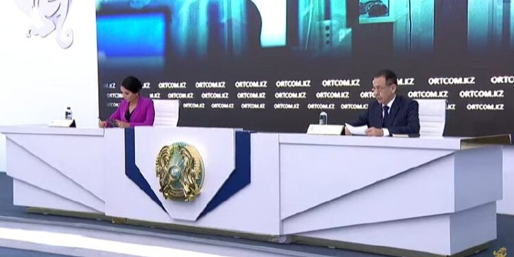 Еліміздің 14 аймағында негізгі ҰБТ басталды