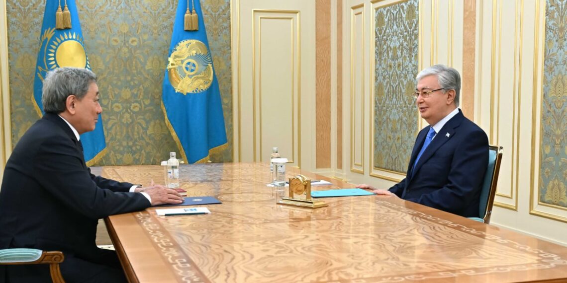 Президент Мәжіліс депутаты Бақтықожа Ізмұхамбетовті қабылдады