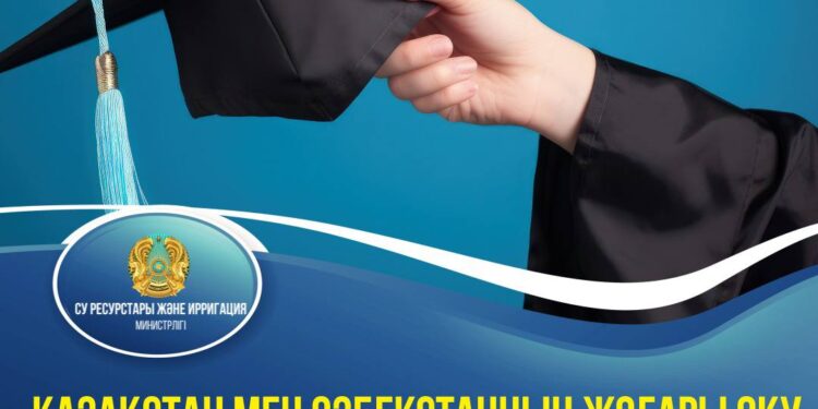 Тараз өңірлік университетінің студенттері бірден екі диплом алады