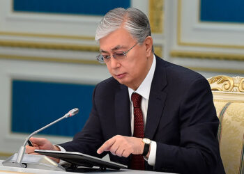 Тоқаев Иран президентінің қаза болуына байланысты көңіл айтты