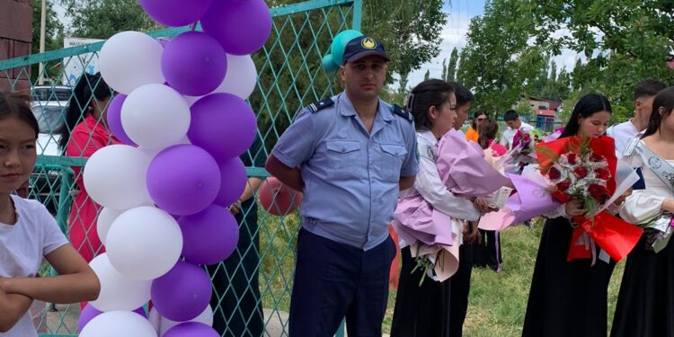 Жамбыл облысында 12 мыңнан астам мектеп бітіруші түлекті полиция қызметкерлері бақылайды