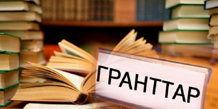 Грант конкурсына 100 мыңға жуық өтініш келіп түсті