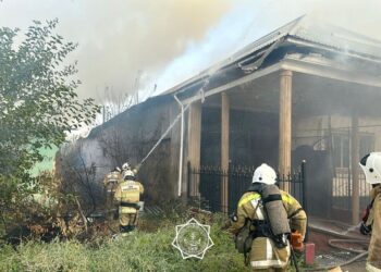 Таразда жеке тұрғын үй өртенді