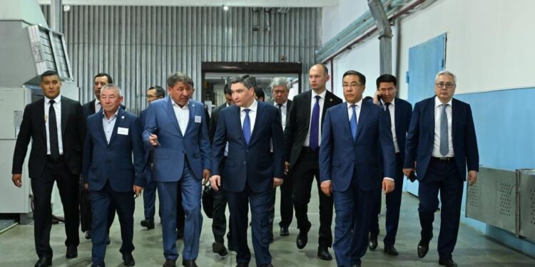 Үкімет басшысы жұмыс сапарымен Абай облысына барды