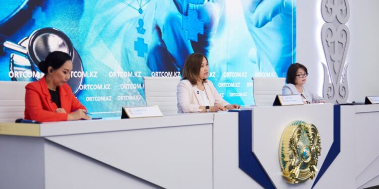 Қыркүйекте 11 жастағы қыздар папиллома вирусына қарсы егіледі