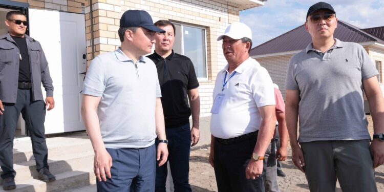 Су тасқыны. БҚО-да үй салуға тартылған құрылысшылар саны 30%-ға артты