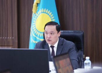 Облыс әкімі: Тұрғындардан интернет сапасына жиі шағым түседі