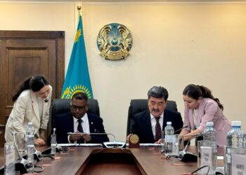 Жолбарыстарды Қазақстанға қайтару жөнінде меморандумға қол қойылды