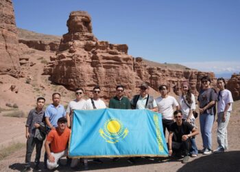 Қазақстанда жас ақын-жазушыларға арналған әдеби тур басталды