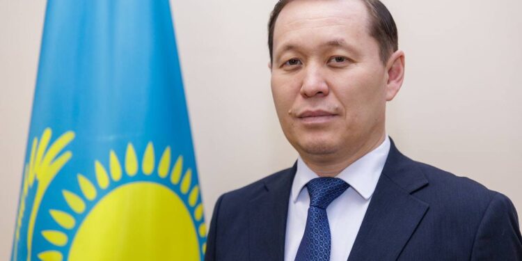 НУКЕЖАНОВ Е