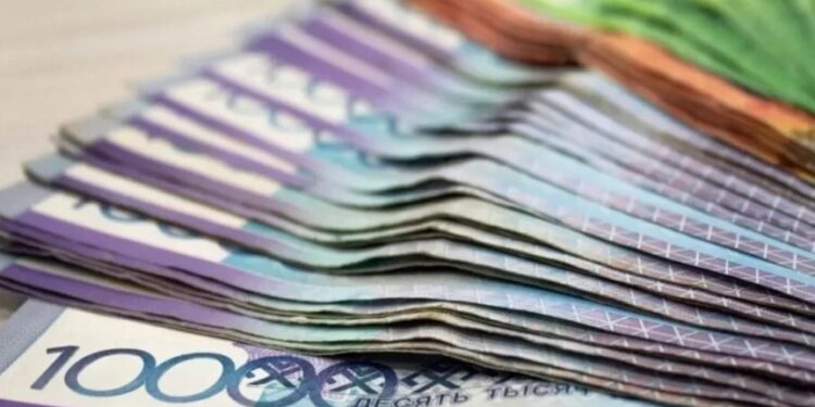 «Қазақ газ өңдеу зауытының» директоры пара алды деп күдікке ілінді
