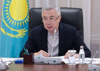 Жұманғарин: Елімізде шегірткеге қарсы күрес шаралары аяқталды