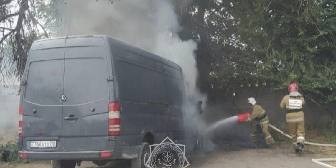 Шу қаласында жүк фургоны өртенді