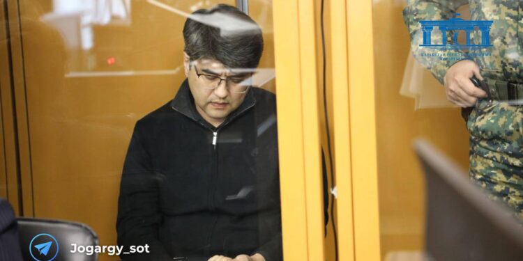 Бишімбаевтың үкімін жеңілдету үшін 100 млн теңге жымқырған елордалық қамауға алынды