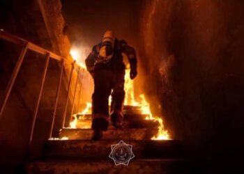 Таразда бес қабатты үй өртенді