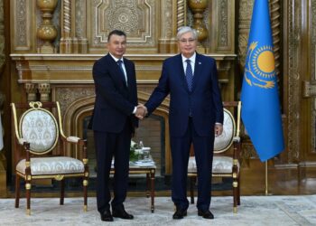 Тоқаев Тәжікстан Премьер-министрі Кохир Расулзодамен кездесті
