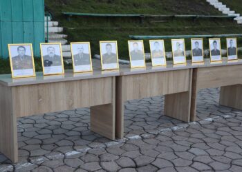 Курсанттар әскери қоймадағы жарылыстан қаза тапқан өрт сөндірушілерді еске алды