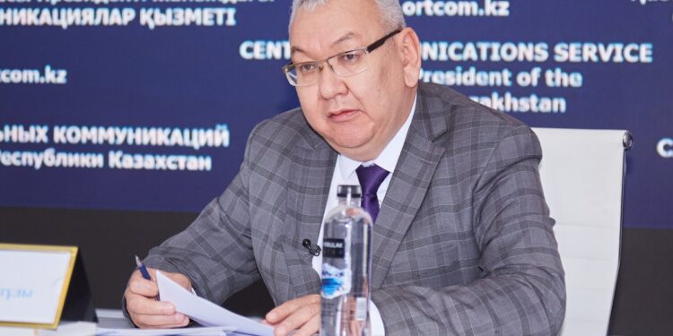 «Ата жолы» картасын 57 этникалық қазақ алды