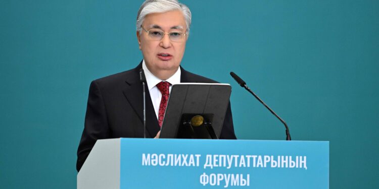 Мемлекет басшысы барлық деңгейдегі мәслихаттар депутаттарының II республикалық форумында сөз сөйледі