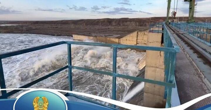 Су қоймаларда еріген қар суына арнап орын дайындалып жатыр
