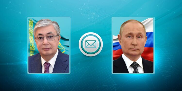 Тоқаев Путинді туған күнімен құттықтады