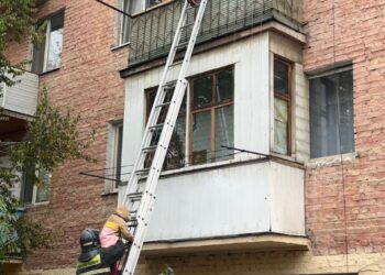 Жамбыл облысының өрт сөндірушілері 11 адамды эвакуациялады