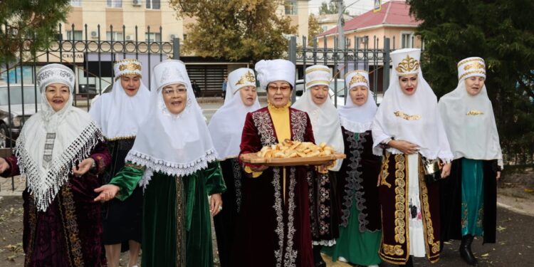 Дауыс берушілер қазақы дәмнен ауыз тиді
