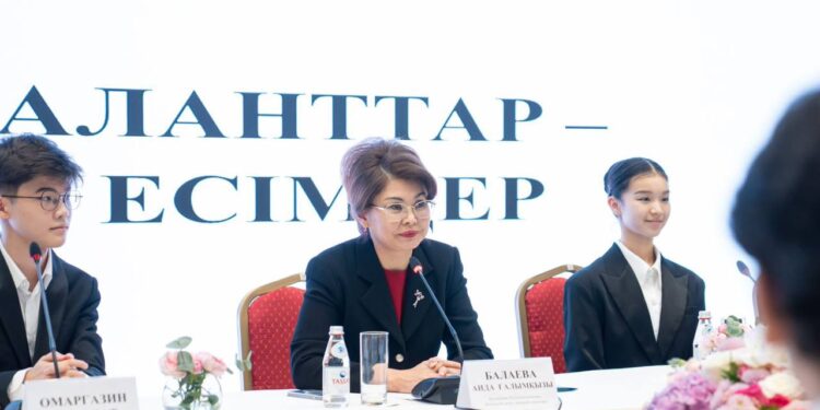 Балаева: Еңбек адамдары – мемлекеттің ең басты құндылығы
