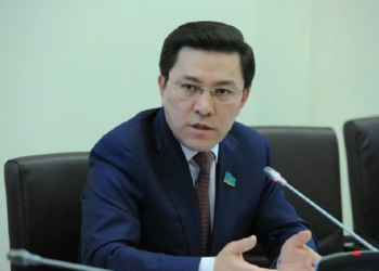 Парламентке есеп беруі тиіс — Сабильянов, ұлттық компаниялар табысы жайлы айтты