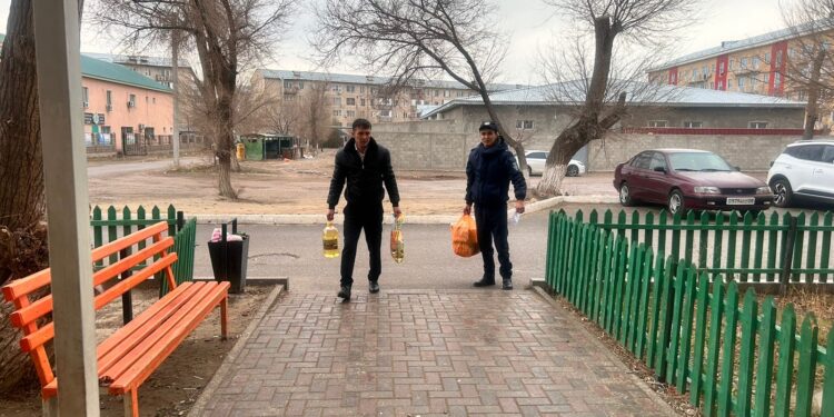 ПРОБАЦИЯЛЫҚ БАҚЫЛАУДА ТҰРҒАНДАРҒА ӘЛЕУМЕТТІК КӨМЕК БЕРІЛДІ