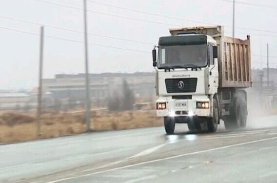 Жүгенсіз жүк көліктеріне кім жауапты?