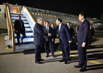 Президент жұмыс сапарымен Бакуге барды