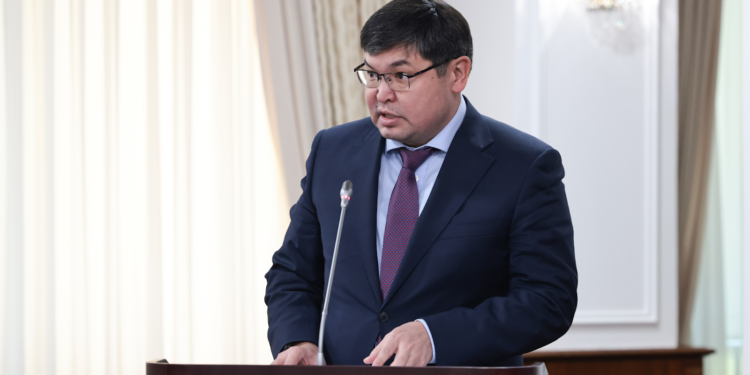 2024 жылдың 10 айында басқа елдерден әкелінген 143 мың көлік құралы ресімделді