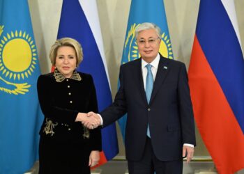 Тоқаев Валентина Матвиенкомен кездесті