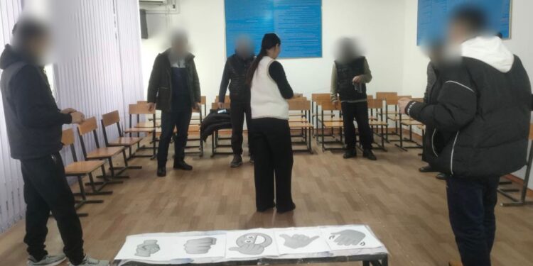 Тараздағы түзеу мекемесінде сотталғандарға психологиялық тренинг ұйымдастырылды