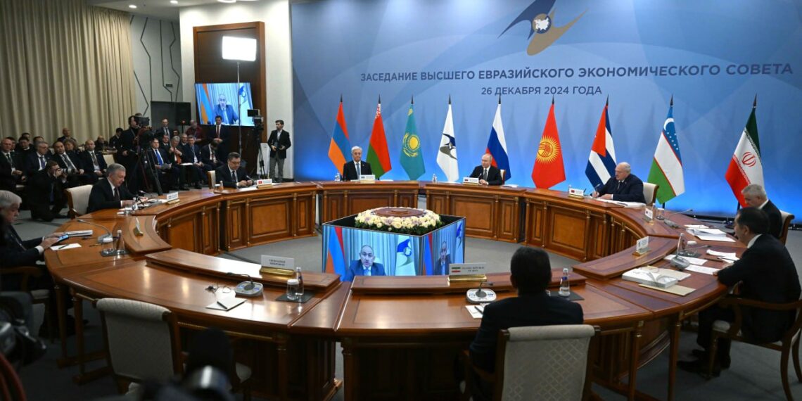 Тоқаев Жоғары Еуразиялық экономикалық кеңестің кеңейтілген құрамдағы отырысына қатысты