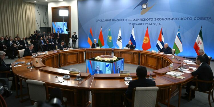 Тоқаев Жоғары Еуразиялық экономикалық кеңестің кеңейтілген құрамдағы отырысына қатысты