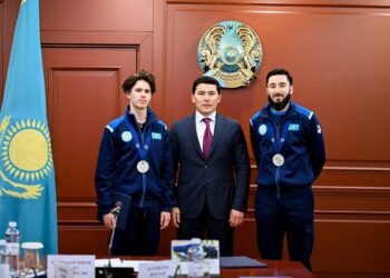 Мырзабосынов Никиша және Шайдоровпен кездесті