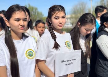 «Табиғатты аяла»: Жас экологтар мен зерттеушілердің аудандық форумы өтті
