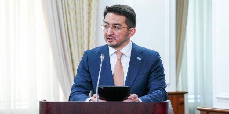Енді қазақстандықтар жеке куәлікті ауыстыру үшін ХҚКО-ға бармайды
