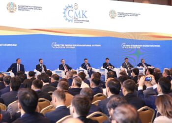 Бектенов Қазақстан машина жасаушылары форумында Президенттің құттықтау сөзін оқыды