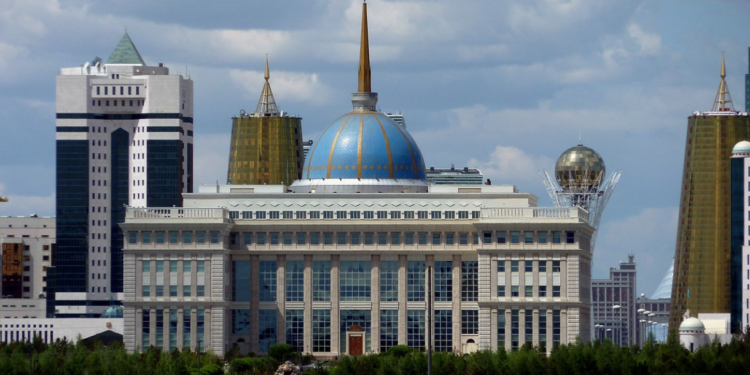 Қасым-Жомарт Тоқаев Су кодексіне қол қойды