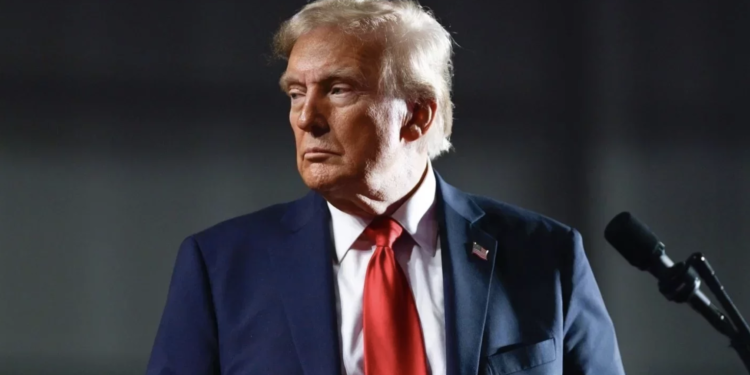 Трамп: Украина бойынша жоғары деңгейдегі кездесу қажет