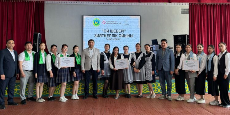 Әдебиетке талапты Таластық оқушылар тартысқа түсті